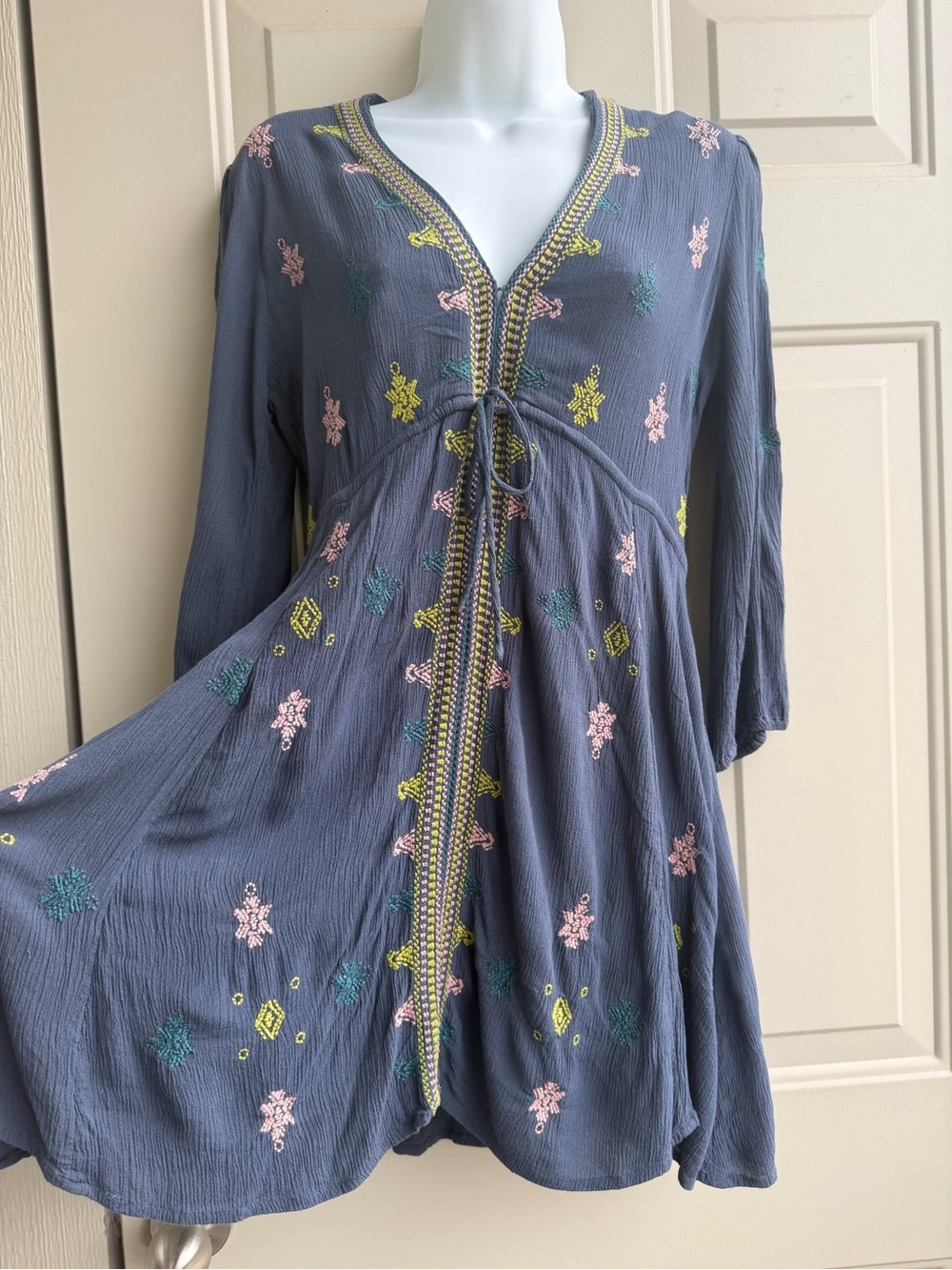 Free People Stargazer Mini Dress Size S Blue Embroidered Boho Tunic Cottagecore - Picture 6 of 11